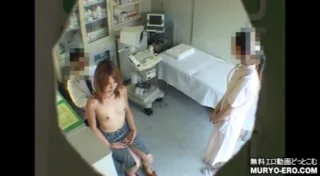 แอบถ่าย คลินิกหื่นตั้งกล่องแอบถ่ายตอนรักาาคนไข้