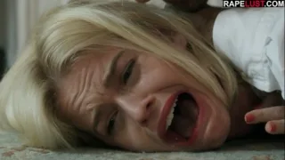 ถึงกับร้องร้องไห้ เมื่อโดนข่มขืน